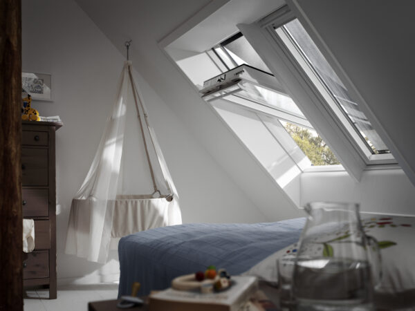 MHL_VELUX_Markiza_reczna_55x78_78x98_78x118_78x140_78x140_oryginalna_budujemy.eu